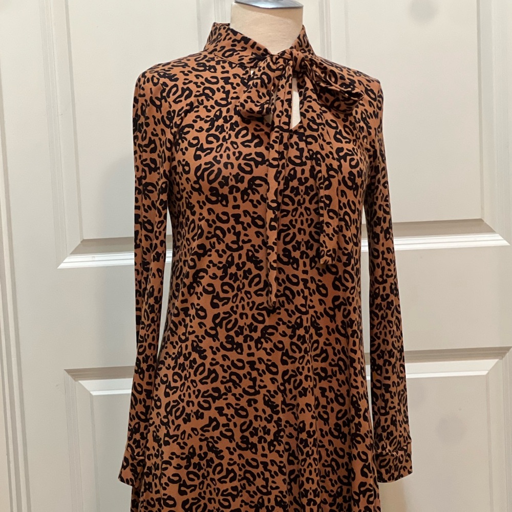 NWT Super Cute VFish Vera Fishbaugh Leopard Dress Small